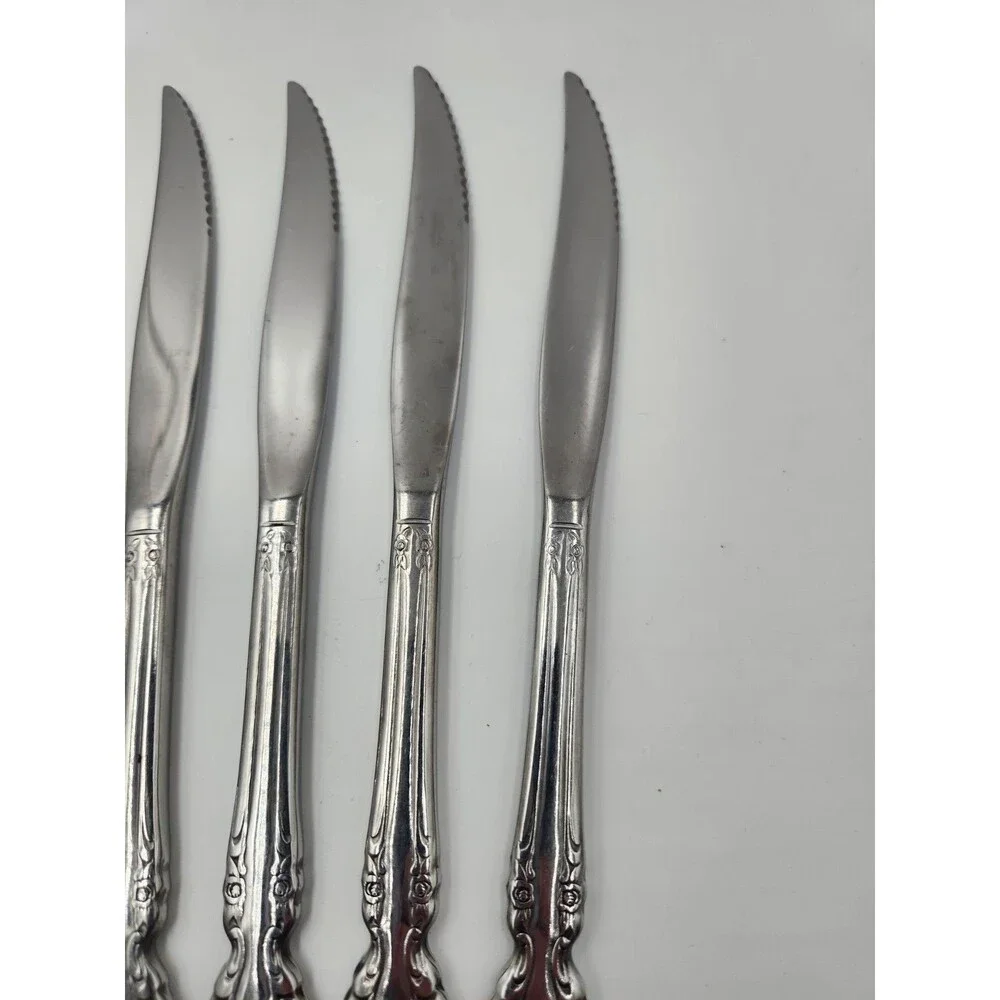 Oneida Brahms Set Of 6 Serrated Steak Knives Community Stainless Flatware Knife